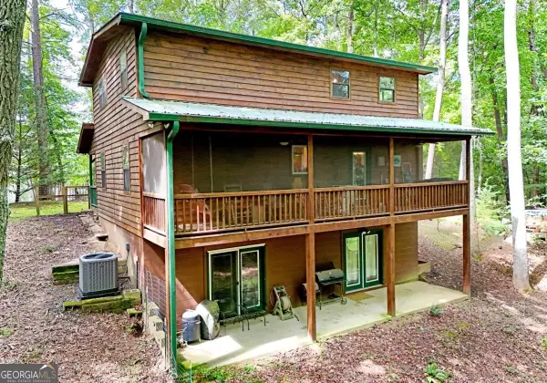 47 Walnut Cove Road, Blairsville, GA 30512