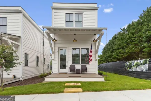 184 W Jarrard Street #UNIT 3, Cleveland, GA 30528