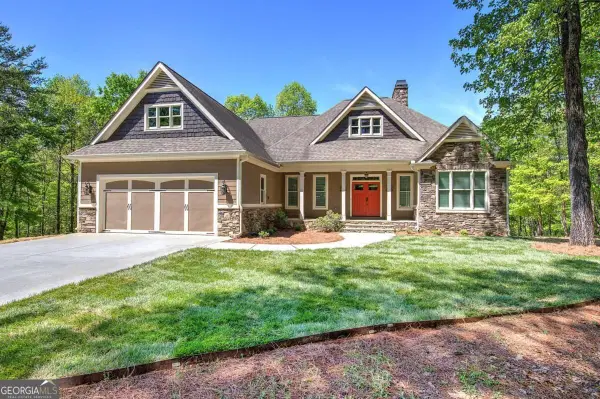 25 Mountain Creek Trail Ne, Fairmount, GA 30139