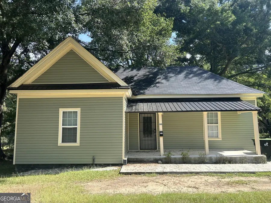 245 Atlanta Street, Barnesville, GA 30204 - #2