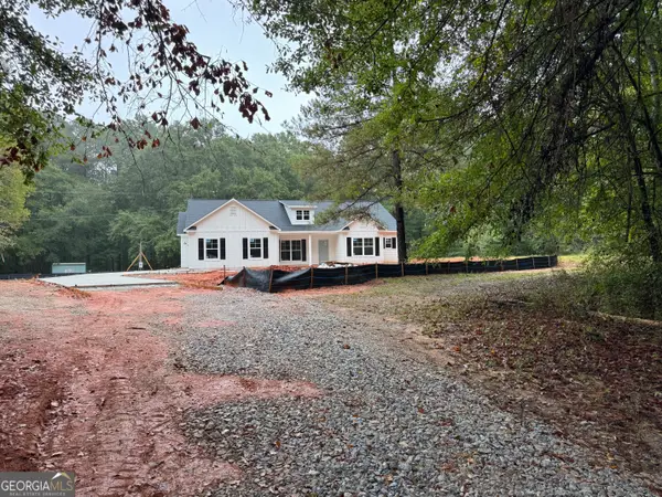 5 Marsha Way, Sharpsburg, GA 30277