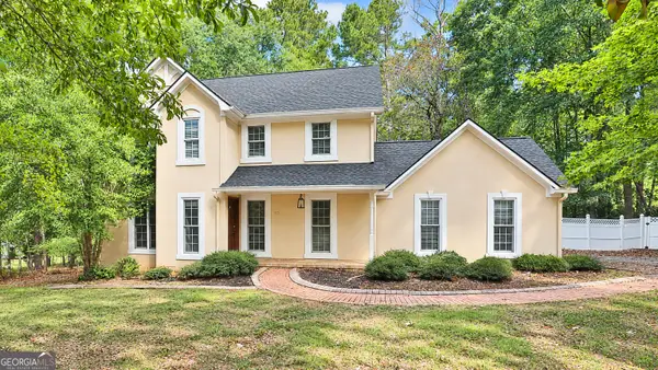 10 Valley Lane, Newnan, GA 30263