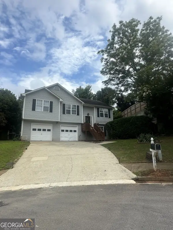 1975 Hollow Trace Way, Norcross, GA 30071