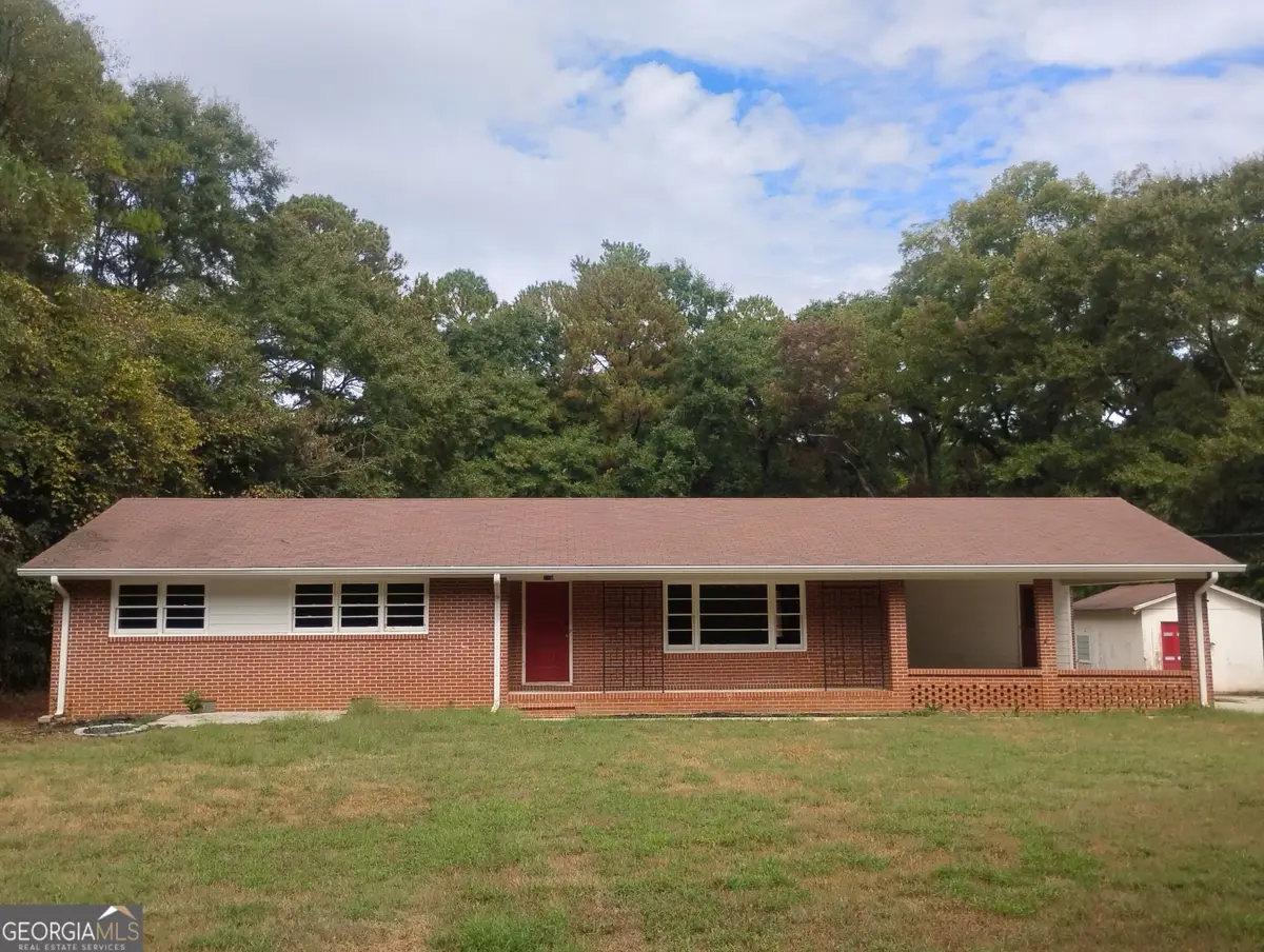 318 W Main Street, Rutledge, GA 30663 - #1