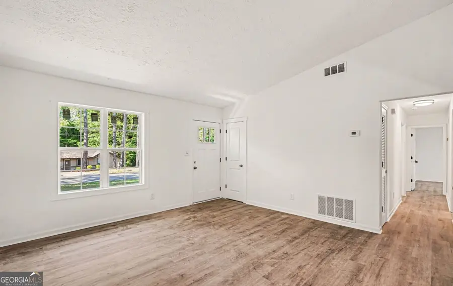 8984 Bentwood Lane, Riverdale, GA 30274 - #2