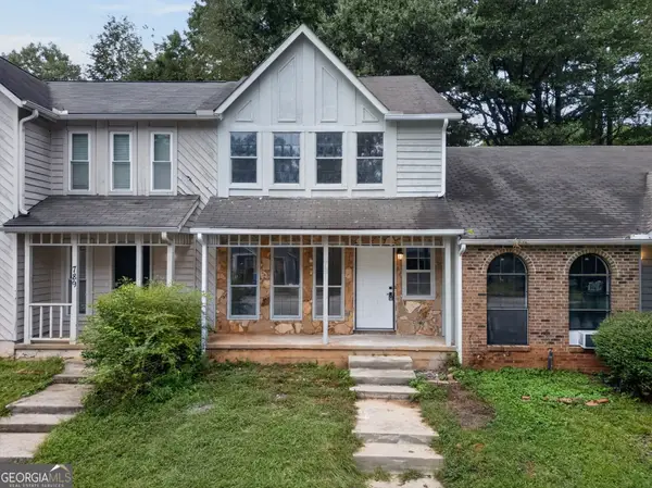 791 Heritage Oaks Drive, Stone Mountain, GA 30088