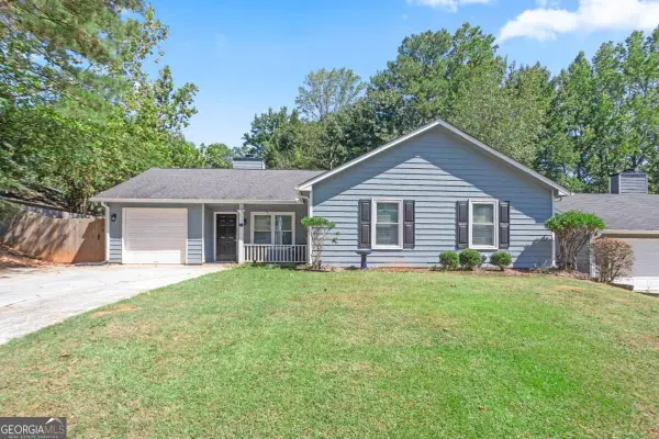 1971 Marshes Glenn Drive, Norcross, GA 30071