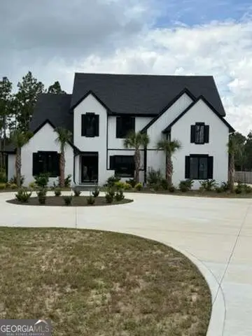 20 Club Drive, Jesup, GA 31546