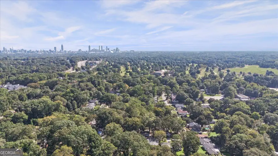 283 Barfield Avenue Sw, Atlanta, GA 30310 - #2