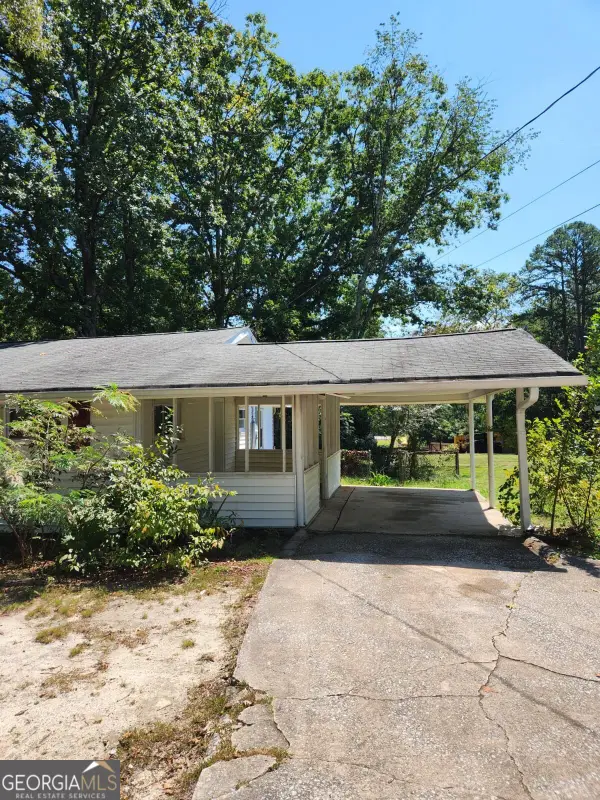 6068 Cooper Street, Douglasville, GA 30134