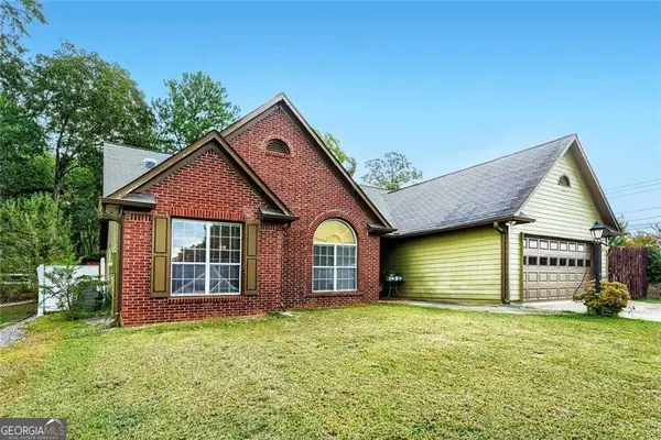 605 Sterling Oaks Drive, Lilburn, GA 30047