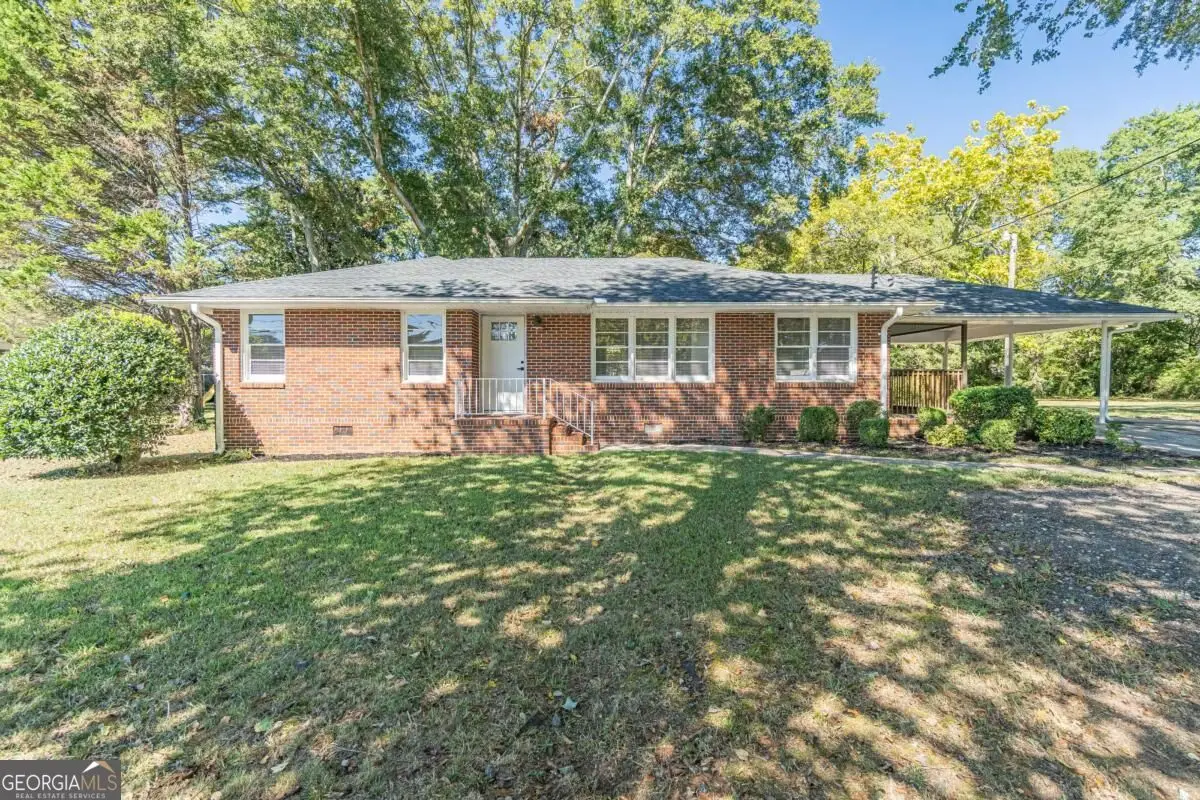 264 East Broad Street, Winder, GA 30680 - #1