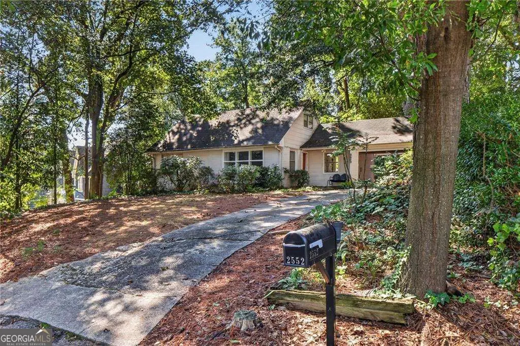 2552 Ridgewood Terrace Nw, Atlanta, GA 30318 - #1
