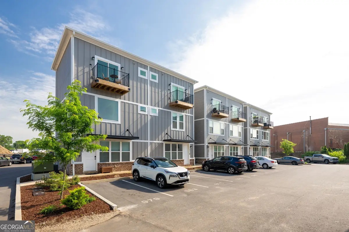 979 Montague Place, Chattanooga, TN 37408 - #1