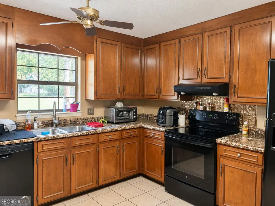 1511 Woodland Drive, Bainbridge, GA 39819 - #3