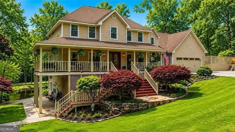 31 Fawn Lake Trail Ne, White, GA 30184 - #1