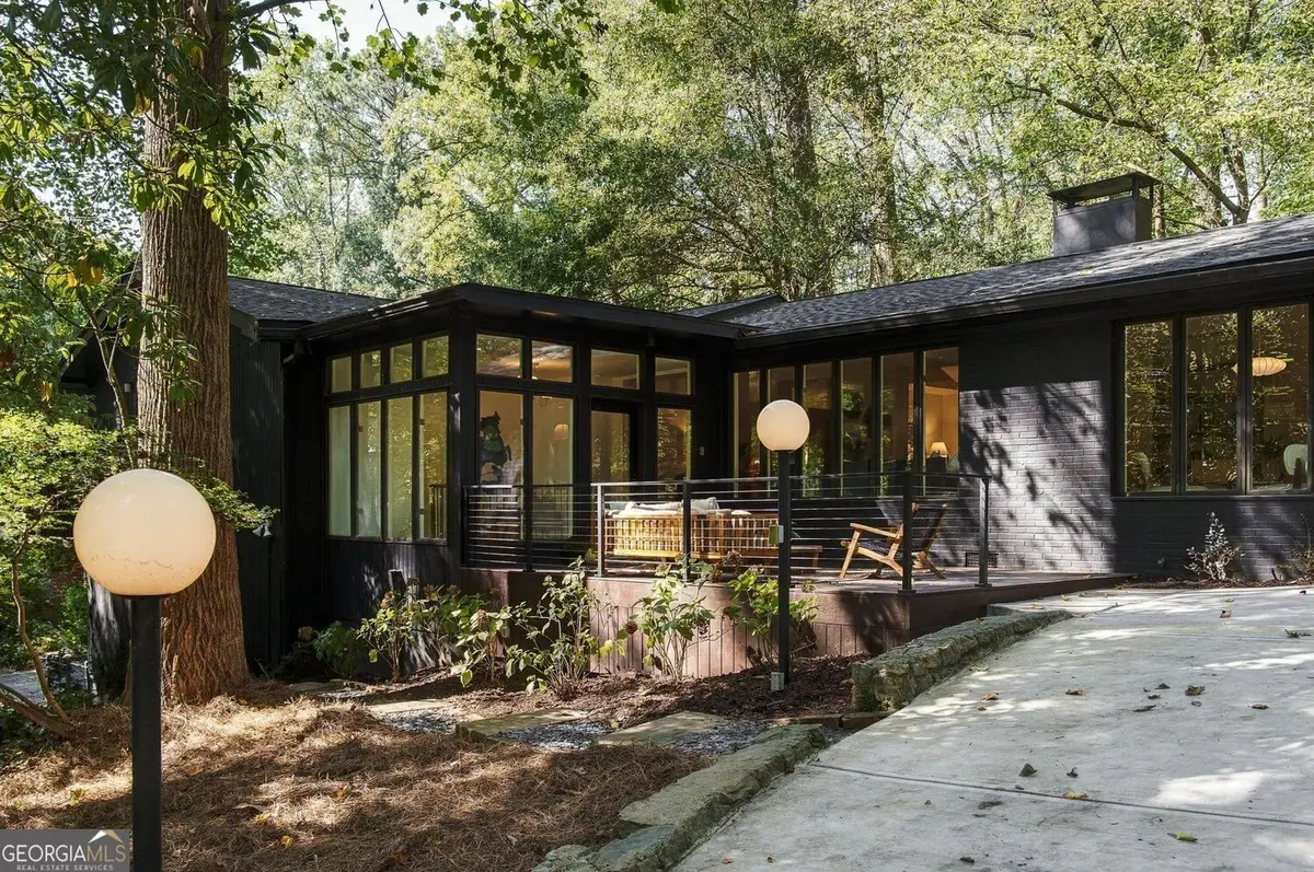 922 Barton Woods Road Ne, Atlanta, GA 30307 - #1