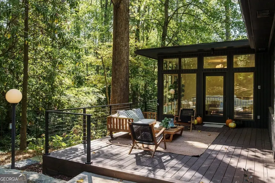 922 Barton Woods Road Ne, Atlanta, GA 30307 - #2