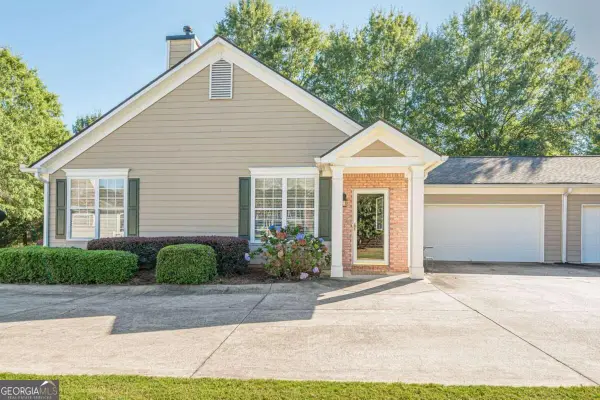 35 Camry Circle, Dallas, GA 30157