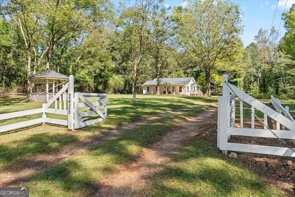 2425 Georgia 100, Waco, GA 30182