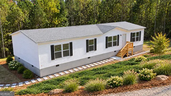 915 W Leatherwood Road, Toccoa, GA 30577