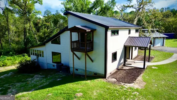 38 Swann Lake Road, Hazlehurst, GA 31539