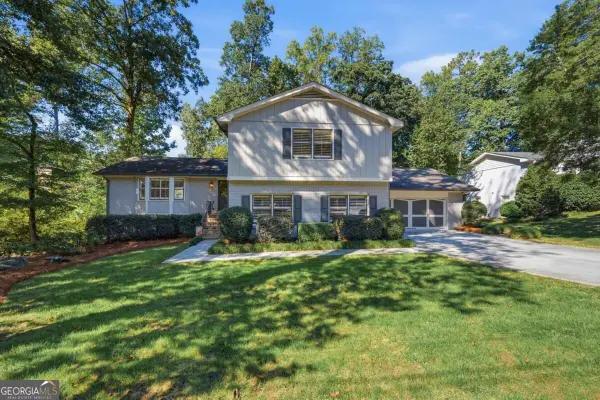 4946 Village Creek Drive, Dunwoody, GA 30338
