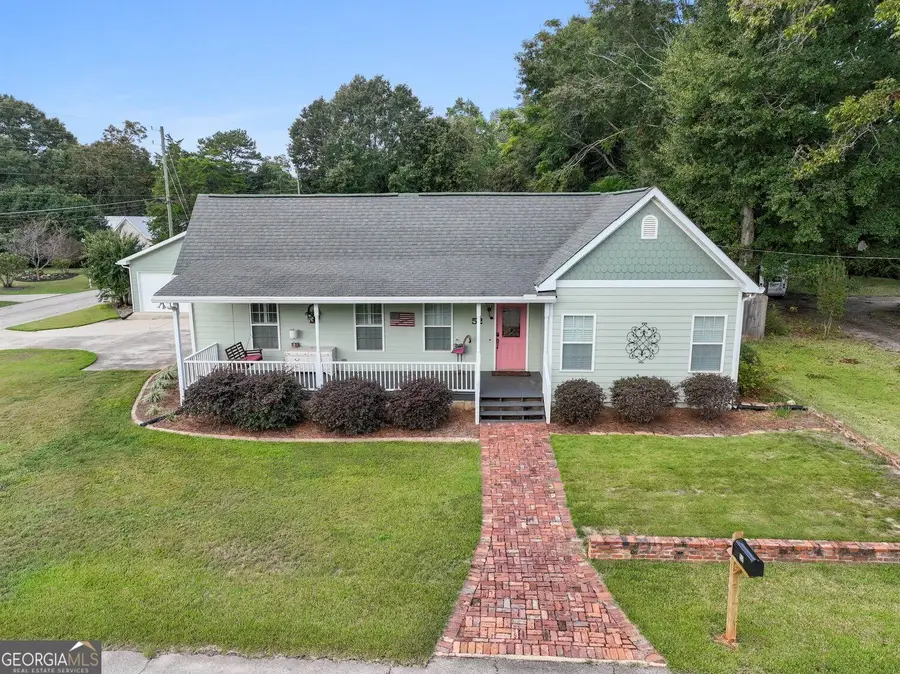 52 Ridge Street, Locust Grove, GA 30248 - #2