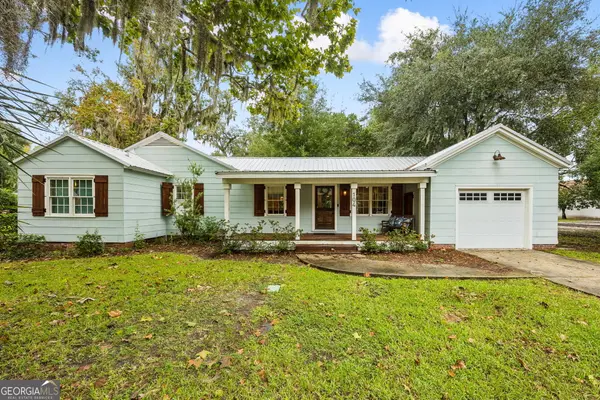 104 W Conyers Street, St. Marys, GA 31558