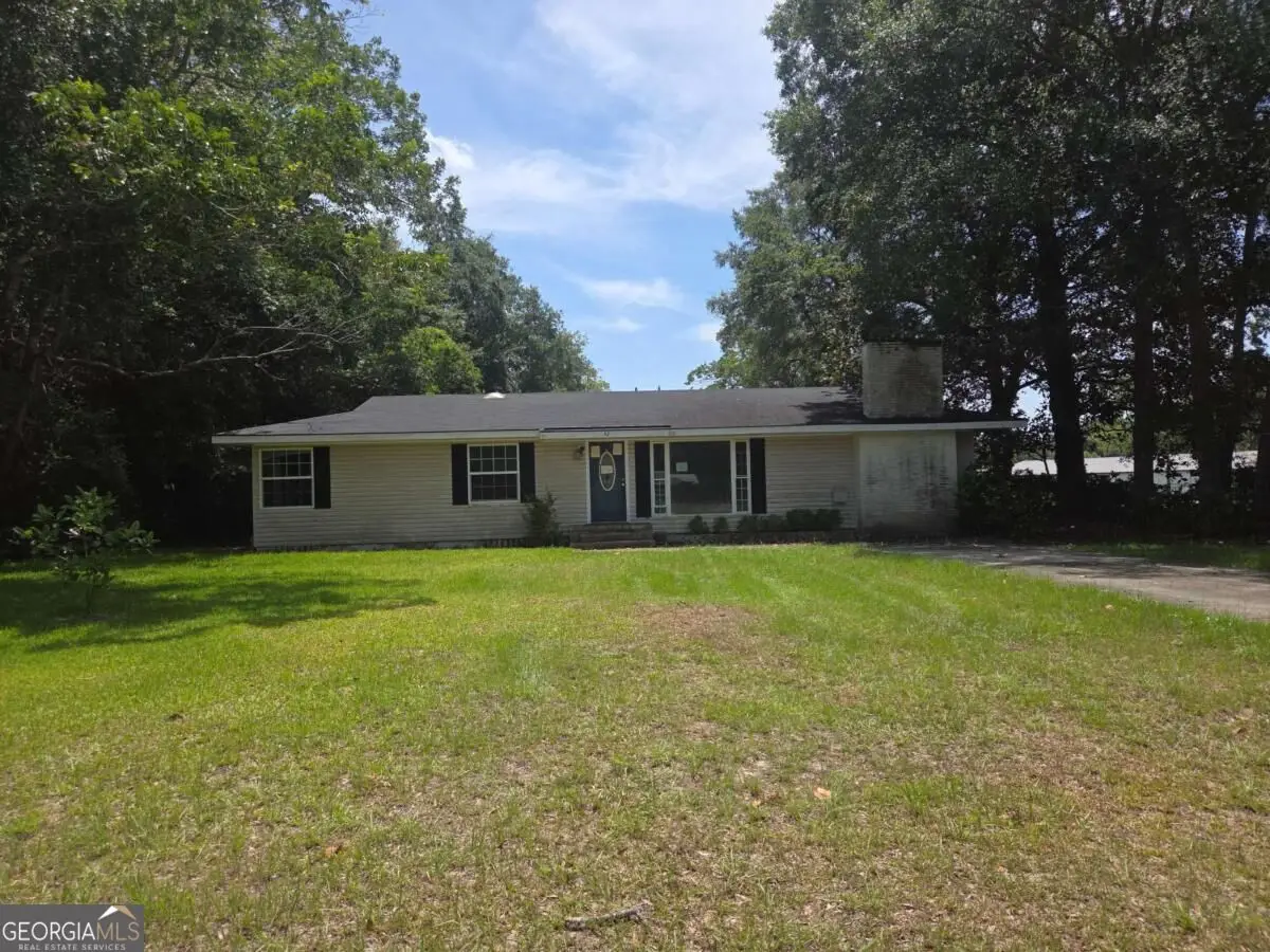 5585 Railroad Avenue, Patterson, GA 31557 - #1