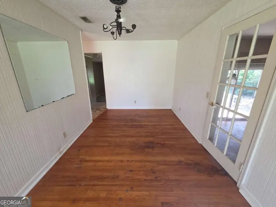 5585 Railroad Avenue, Patterson, GA 31557 - #2