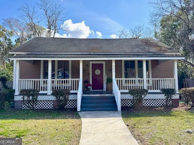205 W 3rd Street, Woodbine, GA 31569 - #1