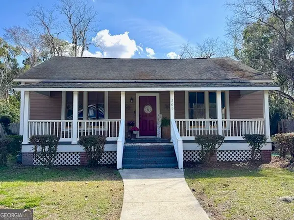205 W 3rd Street, Woodbine, GA 31569