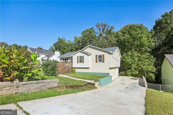 6839 Silver Maple Drive, Rex, GA 30273