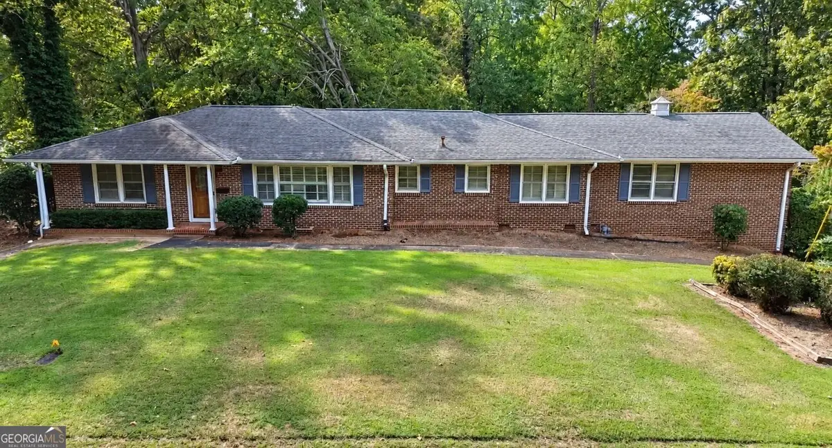 338 Ellen Street, Hartwell, GA 30643 - #1