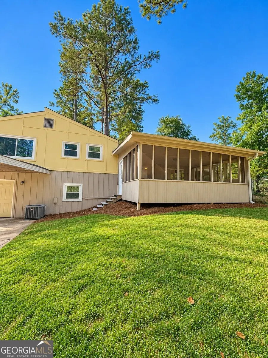2700 Creekview Point Nw, Marietta, GA 30064 - #2