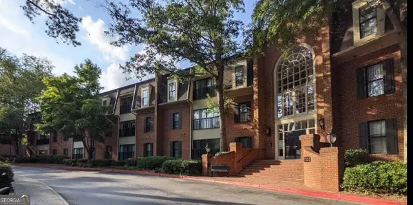 26303 Plantation Drive Ne, Atlanta, GA 30324