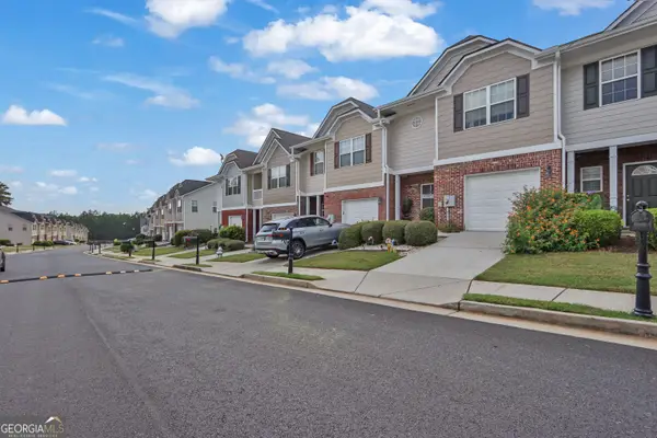 2118 Burns View Lane, Lawrenceville, GA 30044