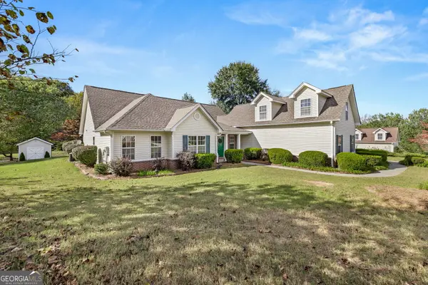 123 Berry Hill Lane, Hoschton, GA 30548