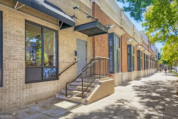 1221 Caroline Street Ne #211, Atlanta, GA 30307