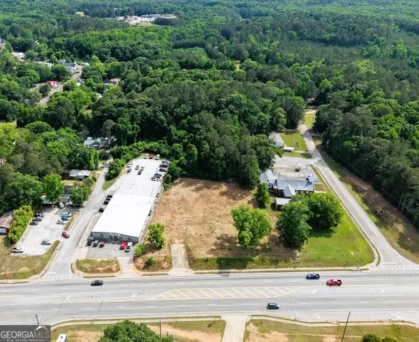 381 College Avenue, Elberton, GA 30635