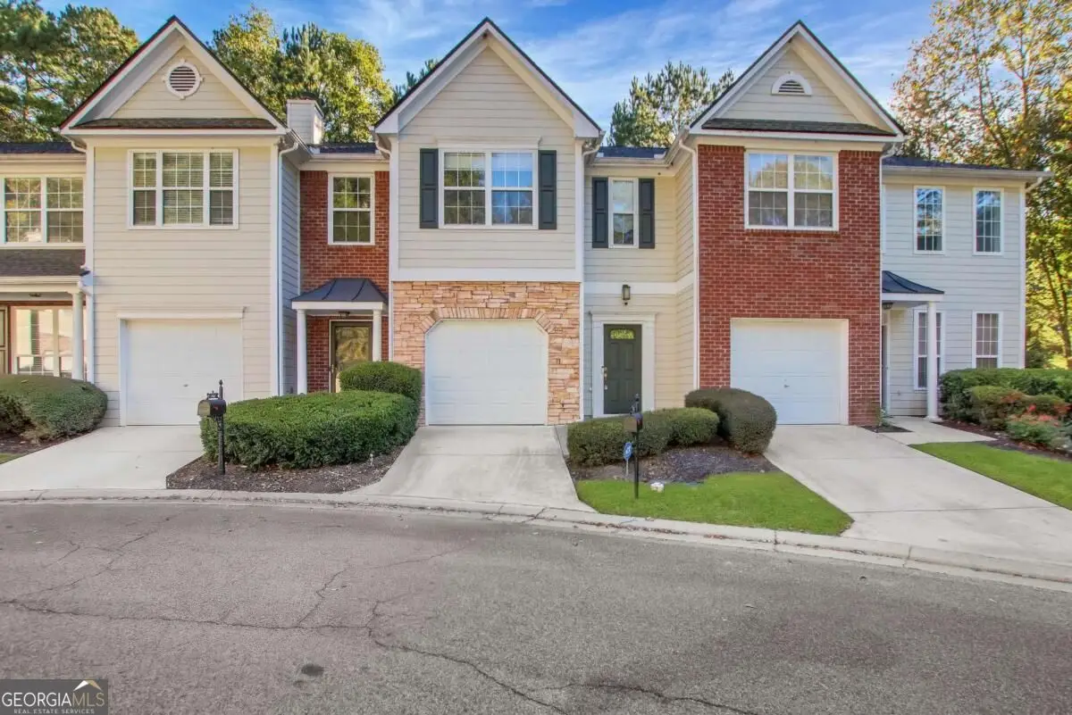 1611 Jackson Trace Court Nw, Atlanta, GA 30318 - #1