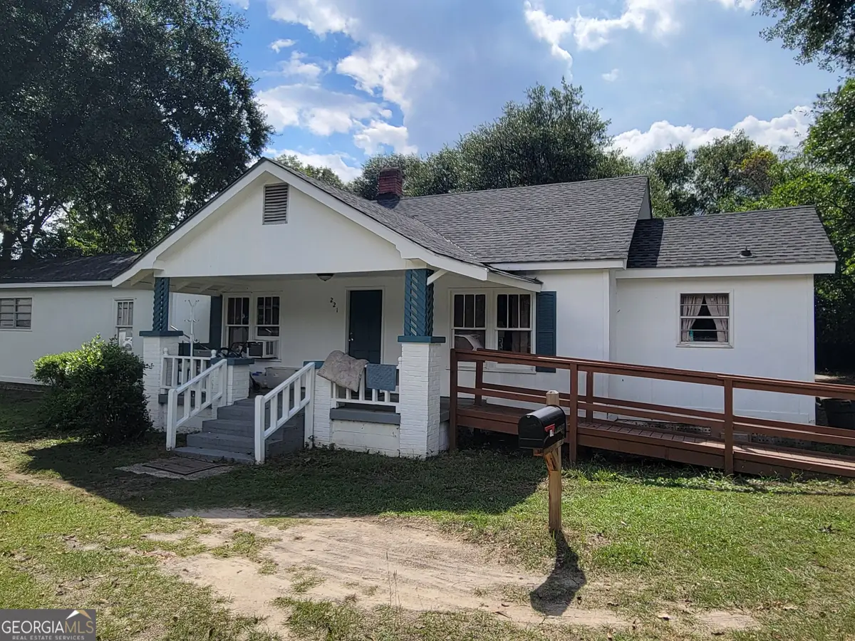 221 Savannah Avenue, East Dublin, GA 31027 - #1