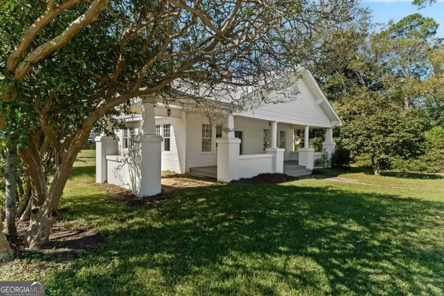 818 5th Avenue, Twin City, GA 30471 - #3