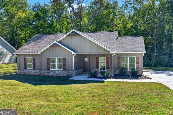 1505 Wisteria Drive, West Point, GA 31833