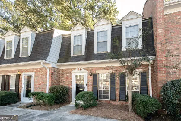 13 Queen Anne Place Nw, Atlanta, GA 30318