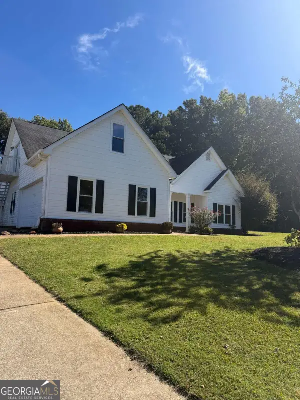 77 Shadow Lake Trail, Newnan, GA 30265