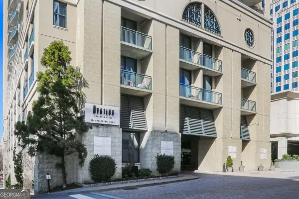 3040 PEACHTREE Road Nw #210, Atlanta, GA 30305