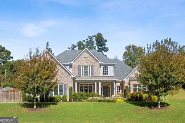 4742 W Lakeshore Drive, Acworth, GA 30101
