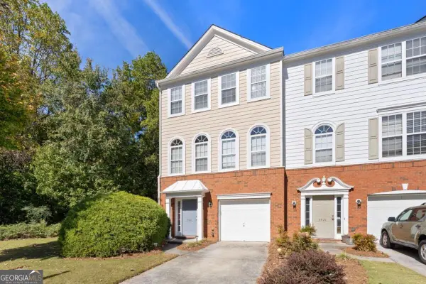 3923 Howell Park Road, Duluth, GA 30096